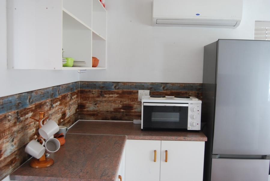 To Let 8 Bedroom Property for Rent in Shelley Point Western Cape